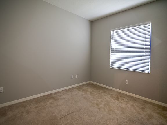 4th image of 6720 70th Ct E