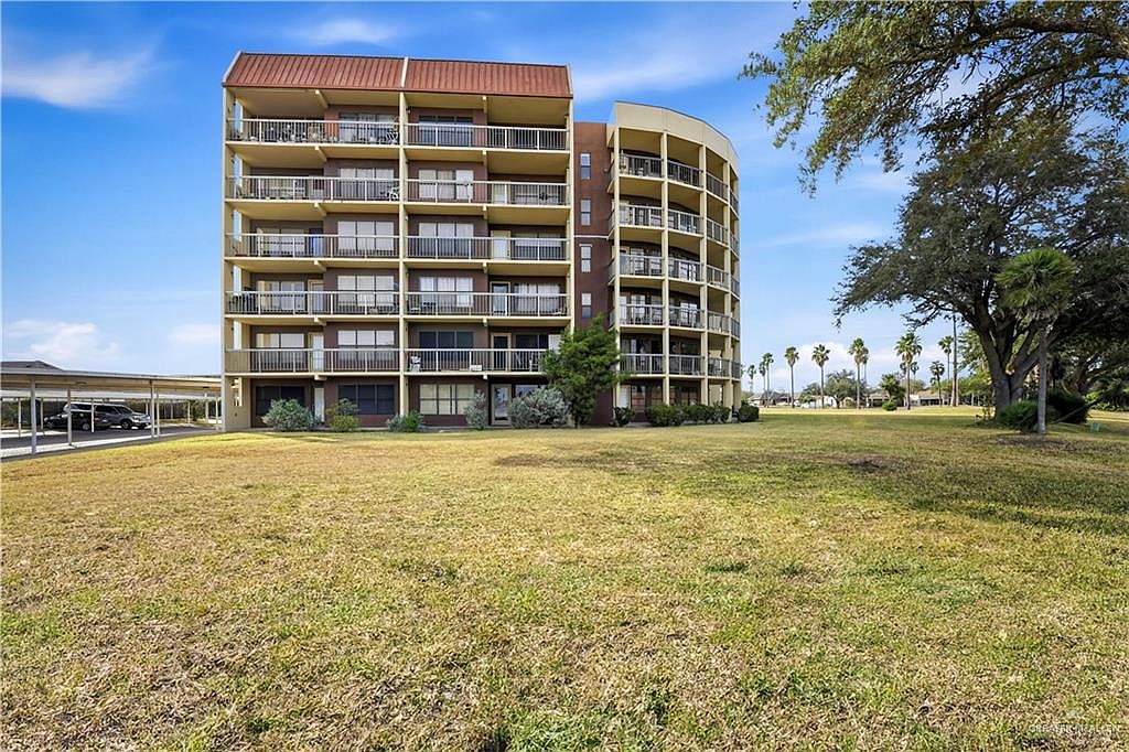 2900 Ashley Dr APT 405
