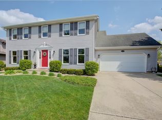 700 Ravinia Dr, Shorewood, IL 60404