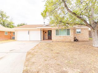 1304 S Ike Ave, Monahans, TX 79756