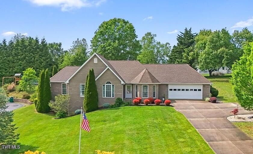 1st image of 32582 Spring Crest Dr