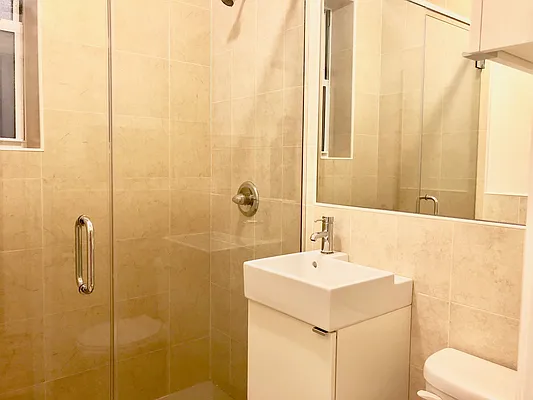 Rented by Mercer Real Estate | media 30