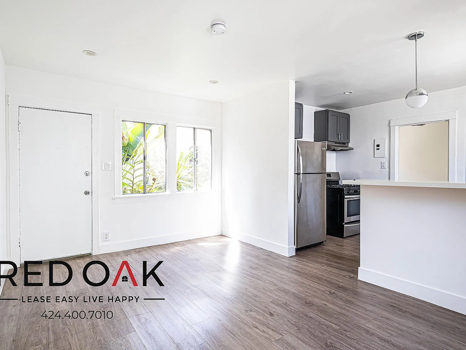 1 bed, 1.0 bath, 700 sqft, $2,310 — Photo 1