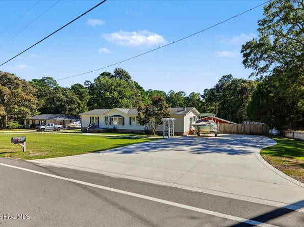 469 Turkey Point Road, Sneads Ferry, NC 28460
