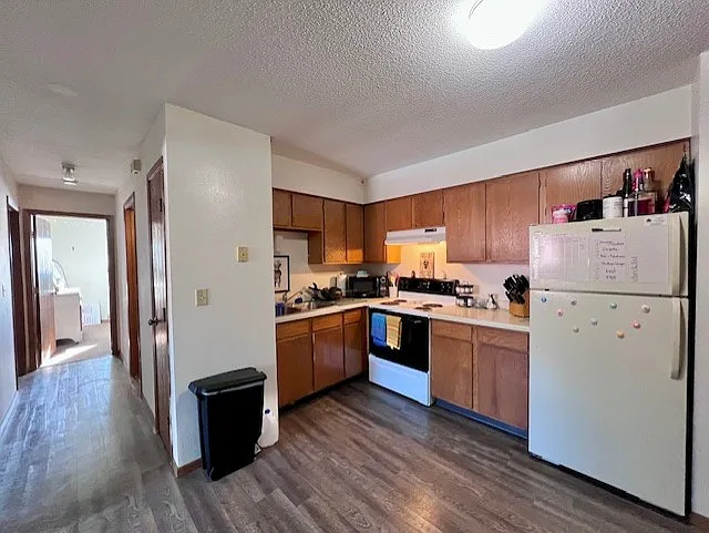 Falcon Heights — Photo 2