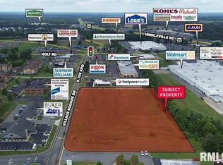 4735 Village Square Dr, Paducah, KY 42001