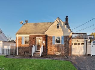 444 Parker Ave, Hackensack, NJ 07601