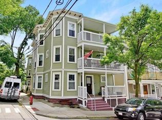 27 Walnut St #2, Somerville, MA 02143