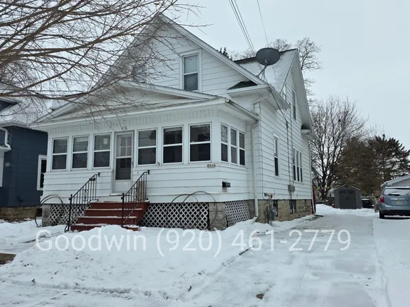 919 Harney Ave #A, Oshkosh, WI 54901