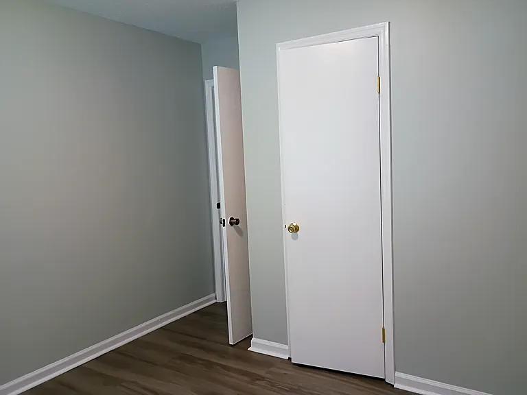 219 Judith Dr — Photo 12