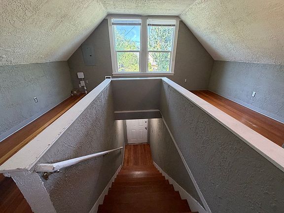 2nd image of 8353 N Fox St #1-3