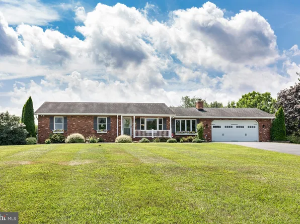 1875 Lakeland Dr, Finksburg, MD 21048