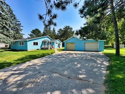 641 Cleveland Ave, Marinette, WI, 54143