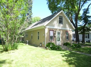 1519 4th St SE, Rochester, MN 55904