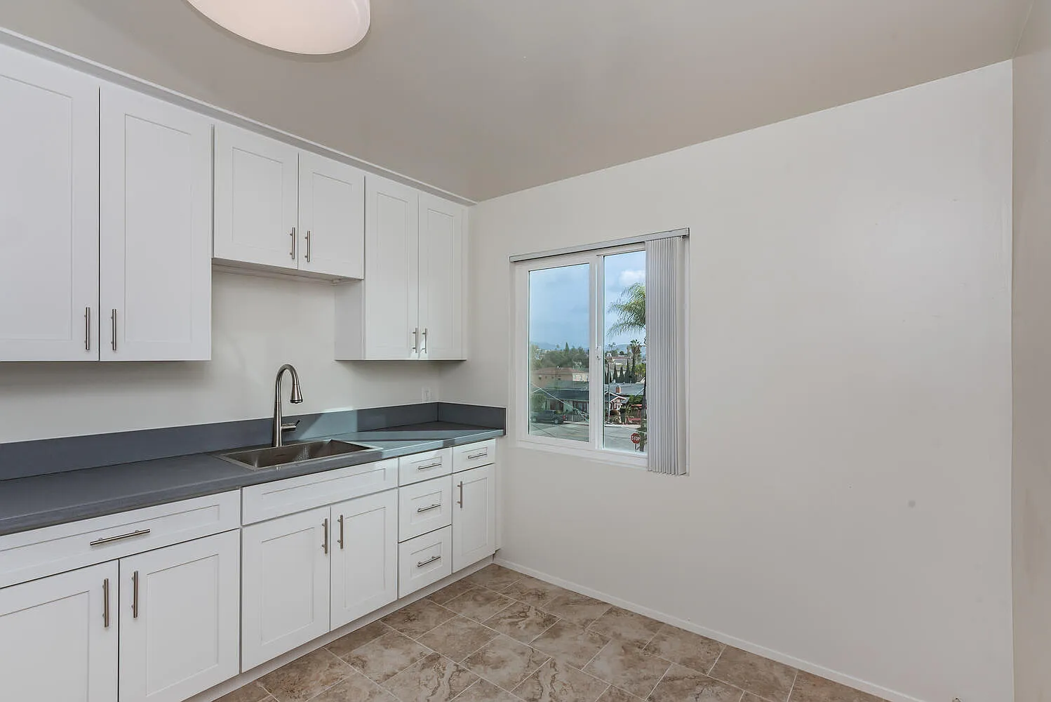 Orchard 8 Apartments - 8281 — Photo 4