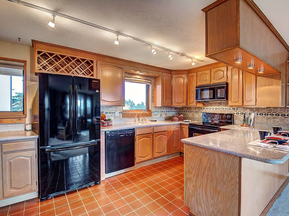 2nd image of 23570 Tesuque Rd