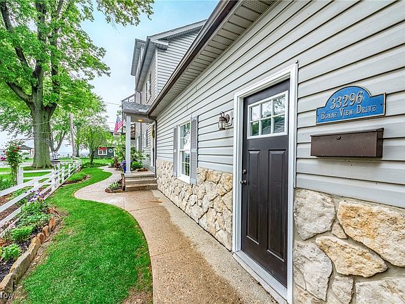 4th image of 33296 Bonnieview Dr