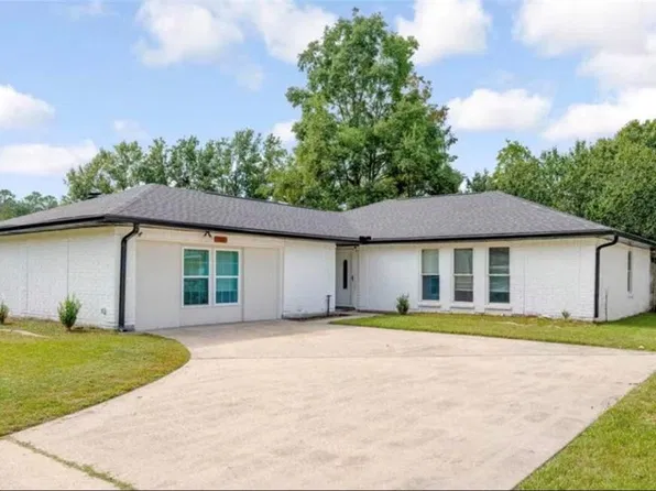 105 Drury Ln, Slidell, LA 70460