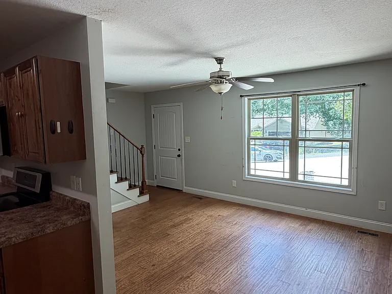 610 Sam Moses Ln #610 — Photo 8