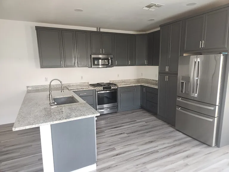 3028 W Desert Vista Trl — Photo 3