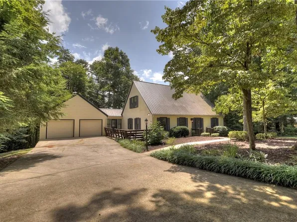 509 Westwoods Dr #1, Ellijay, GA 30540