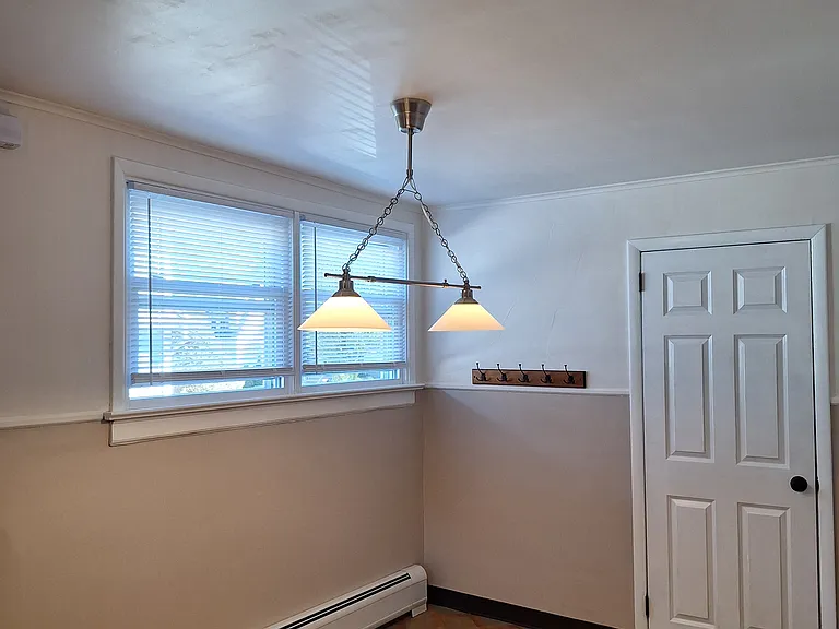 829 Elm Ave #2 — Photo 9