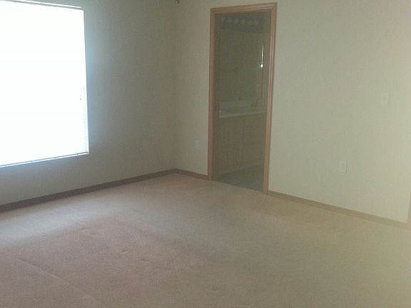 4th image of 1640 Cypress Woods Cir