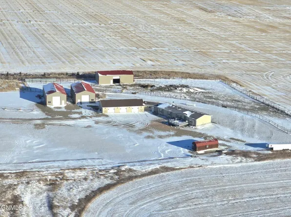 3936 68th Ave, Glen Ullin, ND 58631