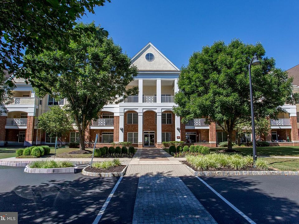 1st image of 2321 Meridian Blvd #2321