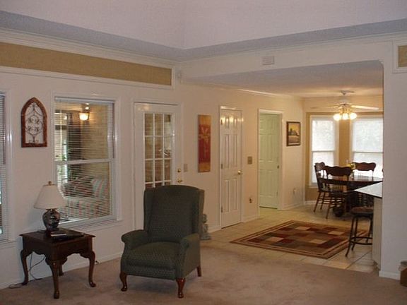 Den - open to kitchen