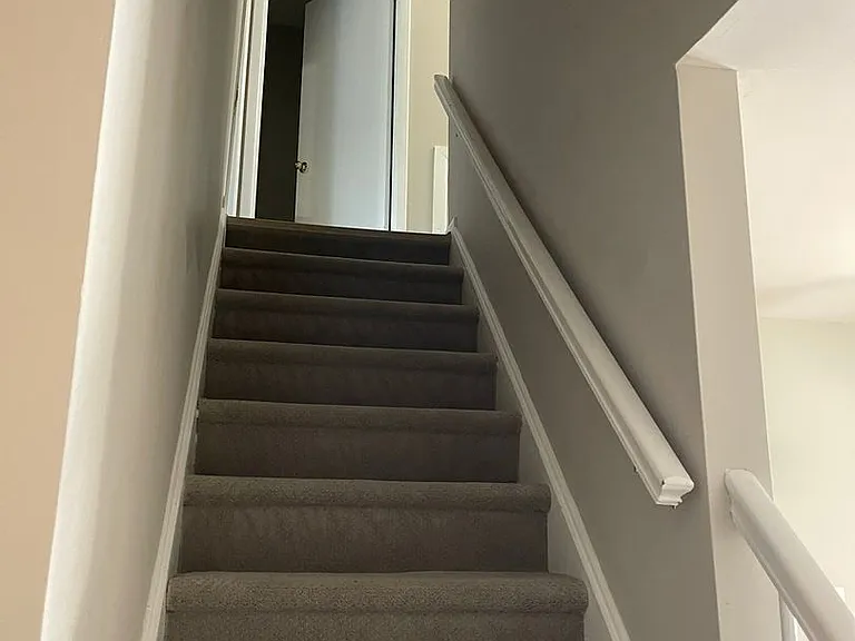 24 E Green Valley Cir — Photo 14