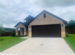 4034 Crown St, Sherman, TX 75092
