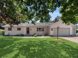 8186 Hames Rd S, Cottage Grove, MN 55016