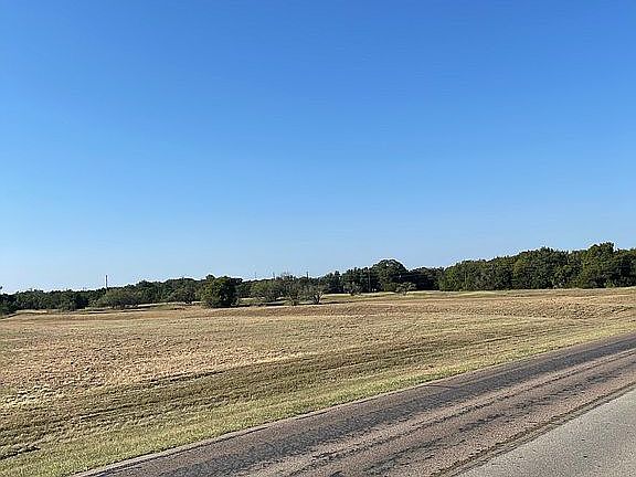 5th image of 1013 White Bluff Dr Lot 13
