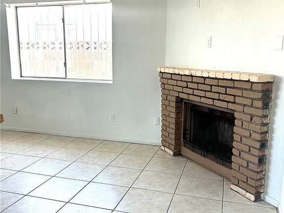 4th image of 4533 Ross Ave