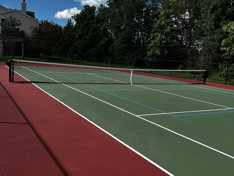 Windsor Oaks — Photo 30