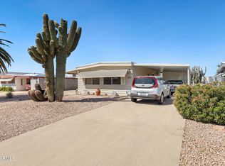 240 S 75th Pl, Mesa, AZ 85208