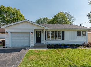 10819 Carpenter St, Mokena, IL 60448