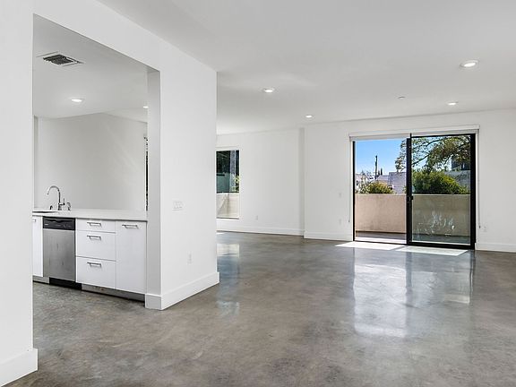 5th image of 5727 La Mirada Ave #305A