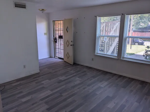 2605 N Ayers Ave, Fort Worth, TX 76103