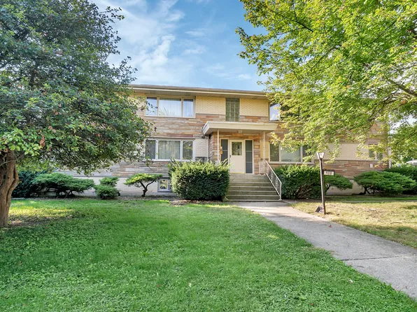 908 John St APT 2W, Joliet, IL 60435