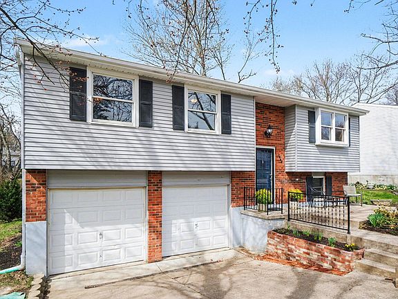 2nd image of 3060 Featherstone Dr