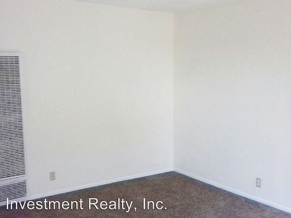 3rd image of 1527 Torrance Blvd APT 2