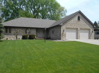 7 Clark Dr, La Porte, IN