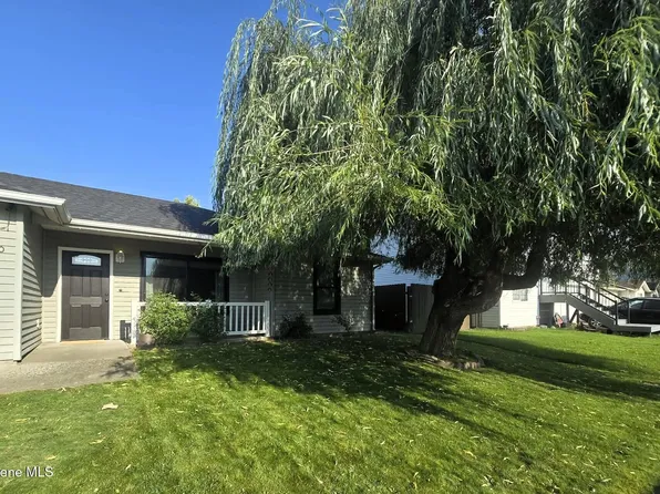 650 N Megan St, Post Falls, ID 83854