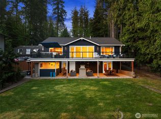 15430 Lakeview Ave, Stanwood, WA 98292