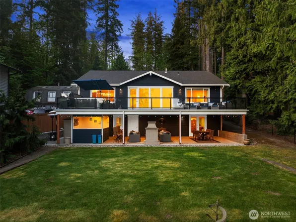 15430 Lakeview Avenue, Stanwood, WA 98292