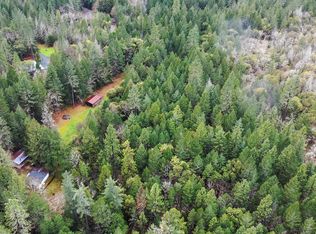 1935 Azalea Dr, Grants Pass, OR 97526