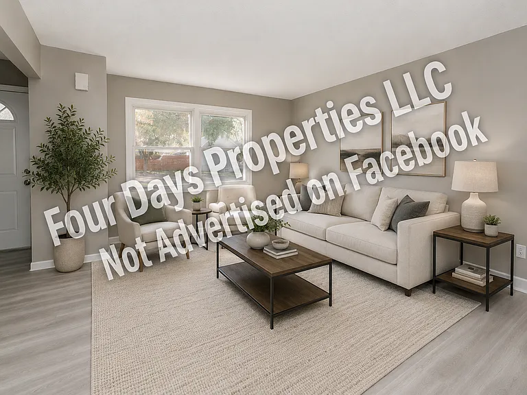 3401 SW 44th Pl — Photo 5