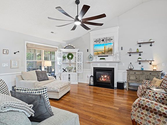 3rd image of 51 Otago Pl